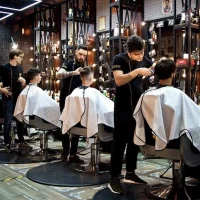 мужская парикмахерская hardy barbershop на новороссийской улице изображение 5